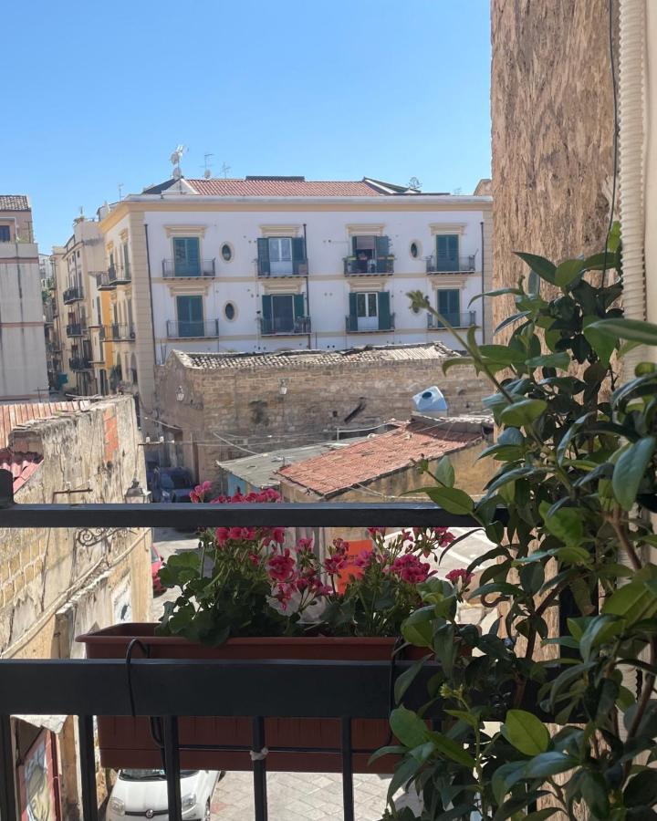 Shallah Apartment Nel Cuore Del Centro Storico Di פלרמו מראה חיצוני תמונה